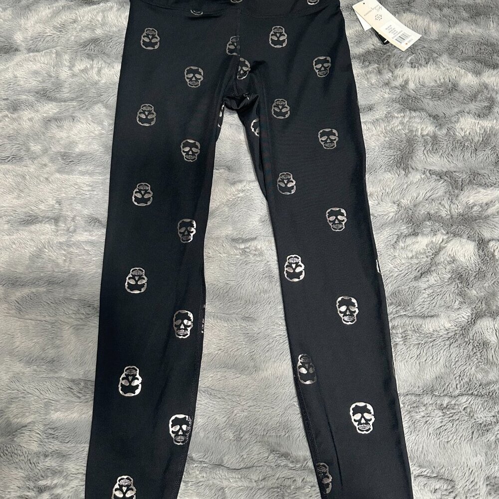 Edgy and Trendy: New Saks off 5th Leggings with Skull Design w/ Tags - Picture 2 of 3